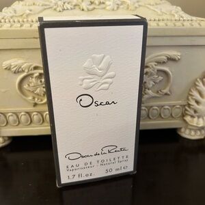 NEW IN BOX 1.7 oz OSCAR de la Renta eau de toilette womens perfume fragrance